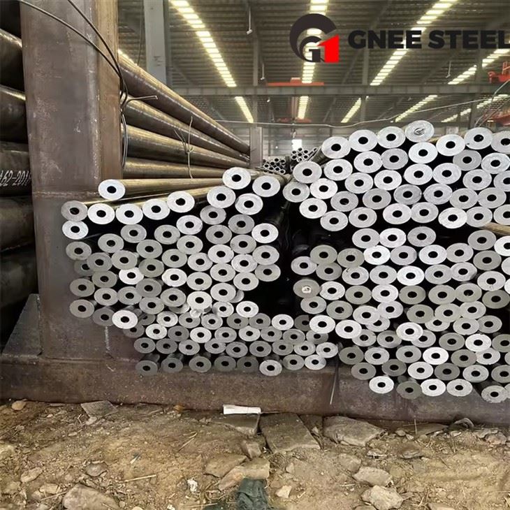 A335 P911 Black Alloy Tube
